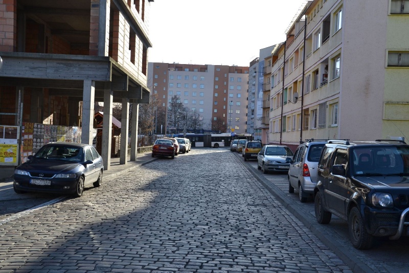 Plik:Ulica Ks Msciwoja 1.JPG
