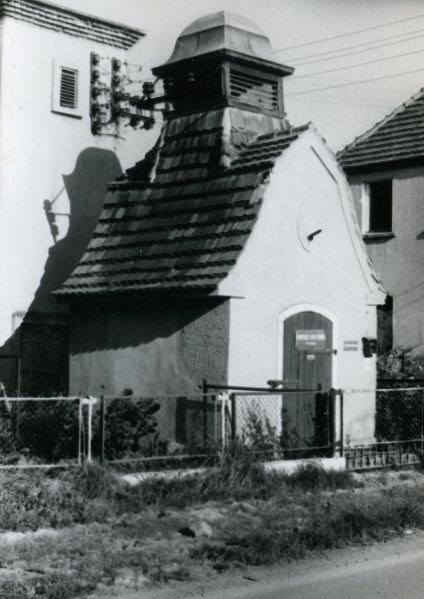 Plik:Stolec remiza strażacka 01.jpg