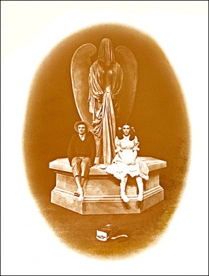 Andrzej Hrydzewicz (John Buchnan jr.) i Marta Lipińska (Alma Winemiller)