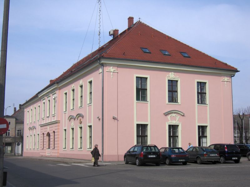 Plik:Myślibórz ratusz 03.jpg