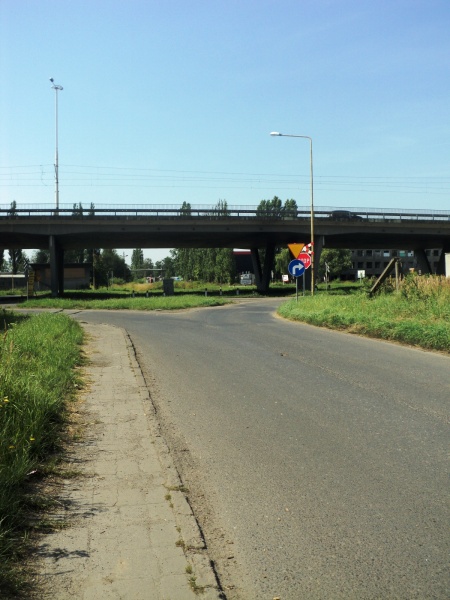 Plik:Ul. Górnośląska 2.jpg