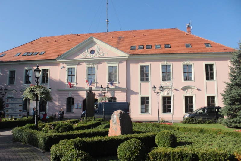 Plik:Myślibórz Ratusz02.JPG