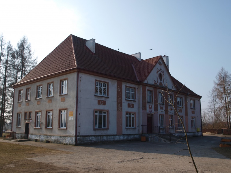 Plik:Pałac (Jarszewo).jpeg